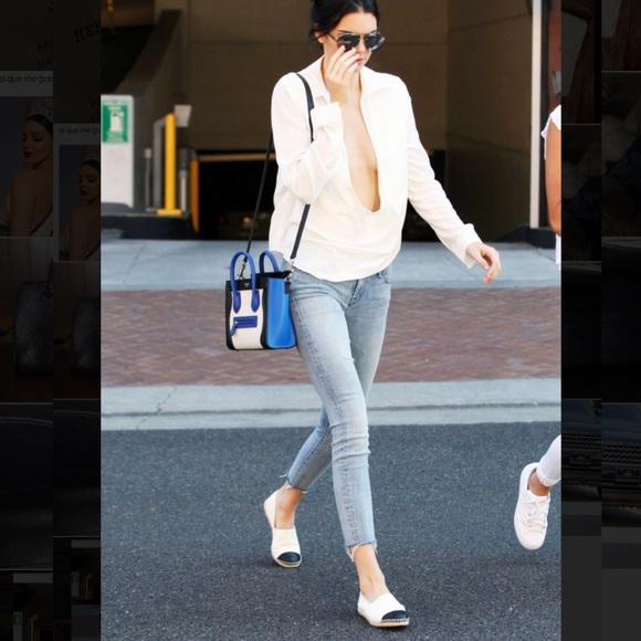 CHANEL Shoes - Chanel 37 ESPADRILLES cap toe CC leather flats tan